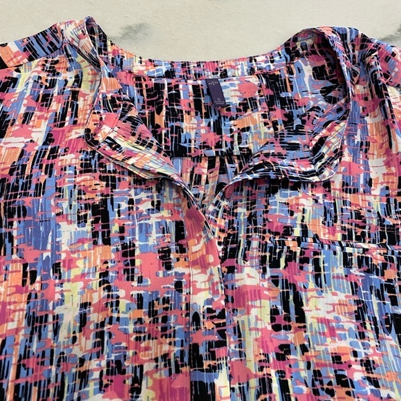 NYDJ Henley Blouse size Small 3/4 length sleeves Multicolor Print - Picture 2 of 14